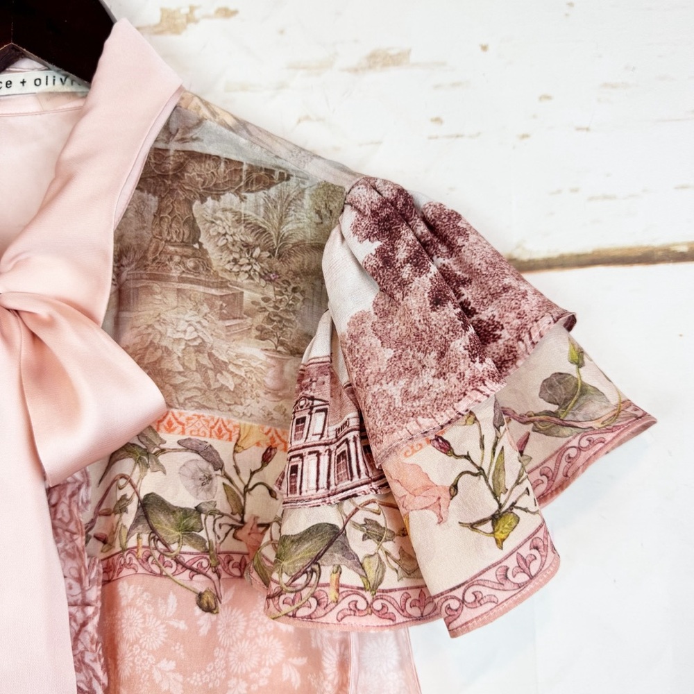 alice + olivia | Pink Versailles Minda Ruffle Tiered Short Sleeve Tie Top, M - Picture 6 of 16